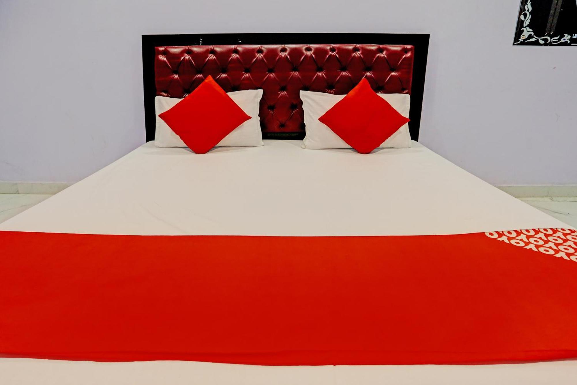Oyo Flagship Hotel Star Inn 칸푸르 외부 사진
